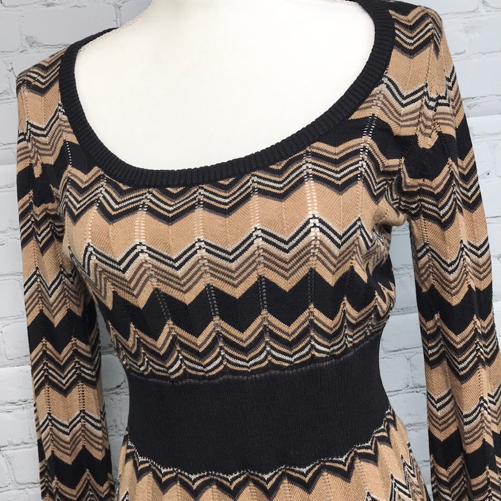 INC Black, Camel, Light Silver Thread Accent - Picture 4 of 7